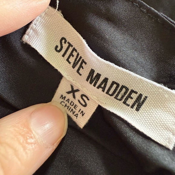 Steve Madden Zinnia One Sleeve Dress - Picture 8 of 10